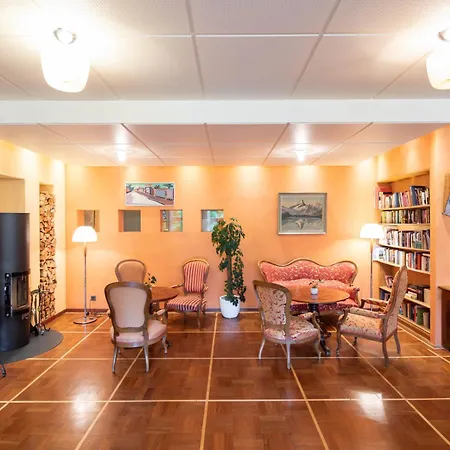 ホテル パークホテル シェーネッグ 3*