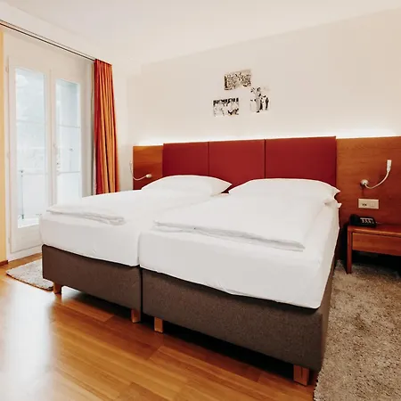 Parkhotel Schoenegg Szálloda 3*