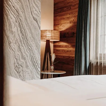 Parkhotel Schoenegg 3* Grindelwald