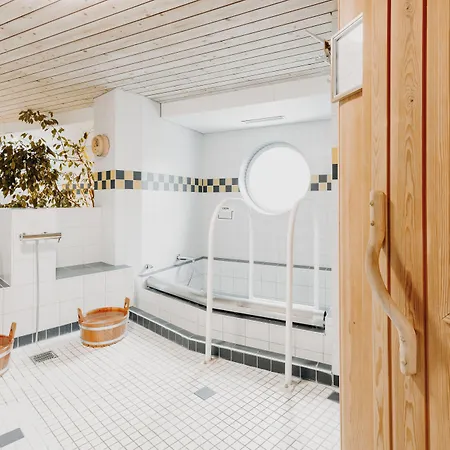 Hotel Parkhotel Schoenegg 3*