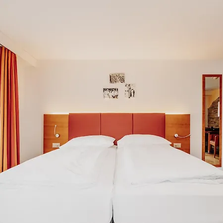 Hotel Parkhotel Schoenegg 3*